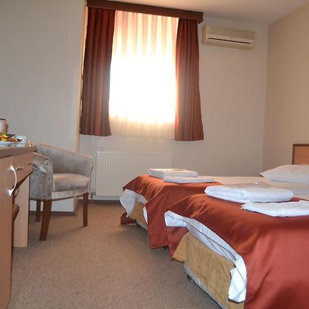 Duzce Han Otel المظهر الخارجي الصورة
